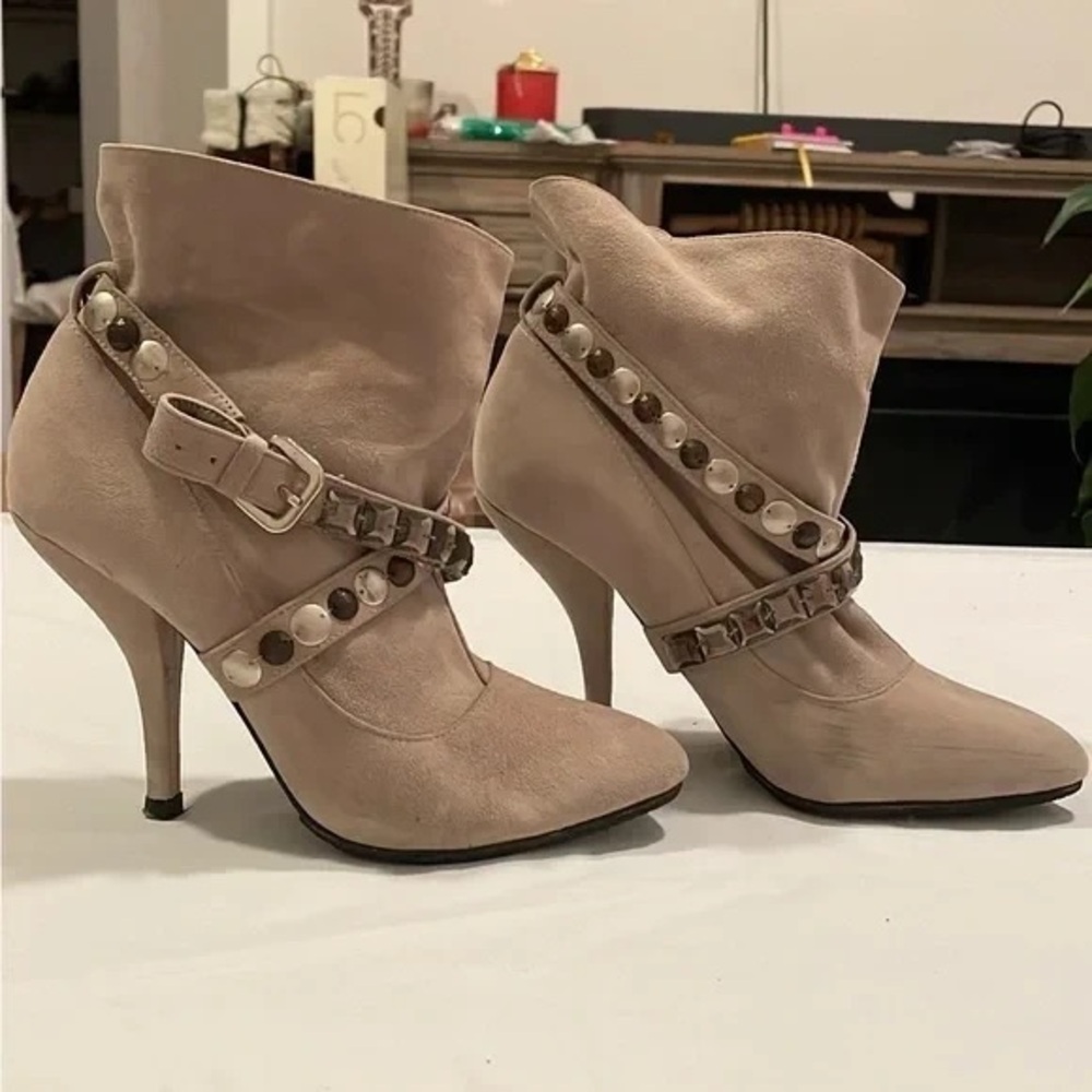 Steve Madden Taupe Heeled Boots with Pearl Accents